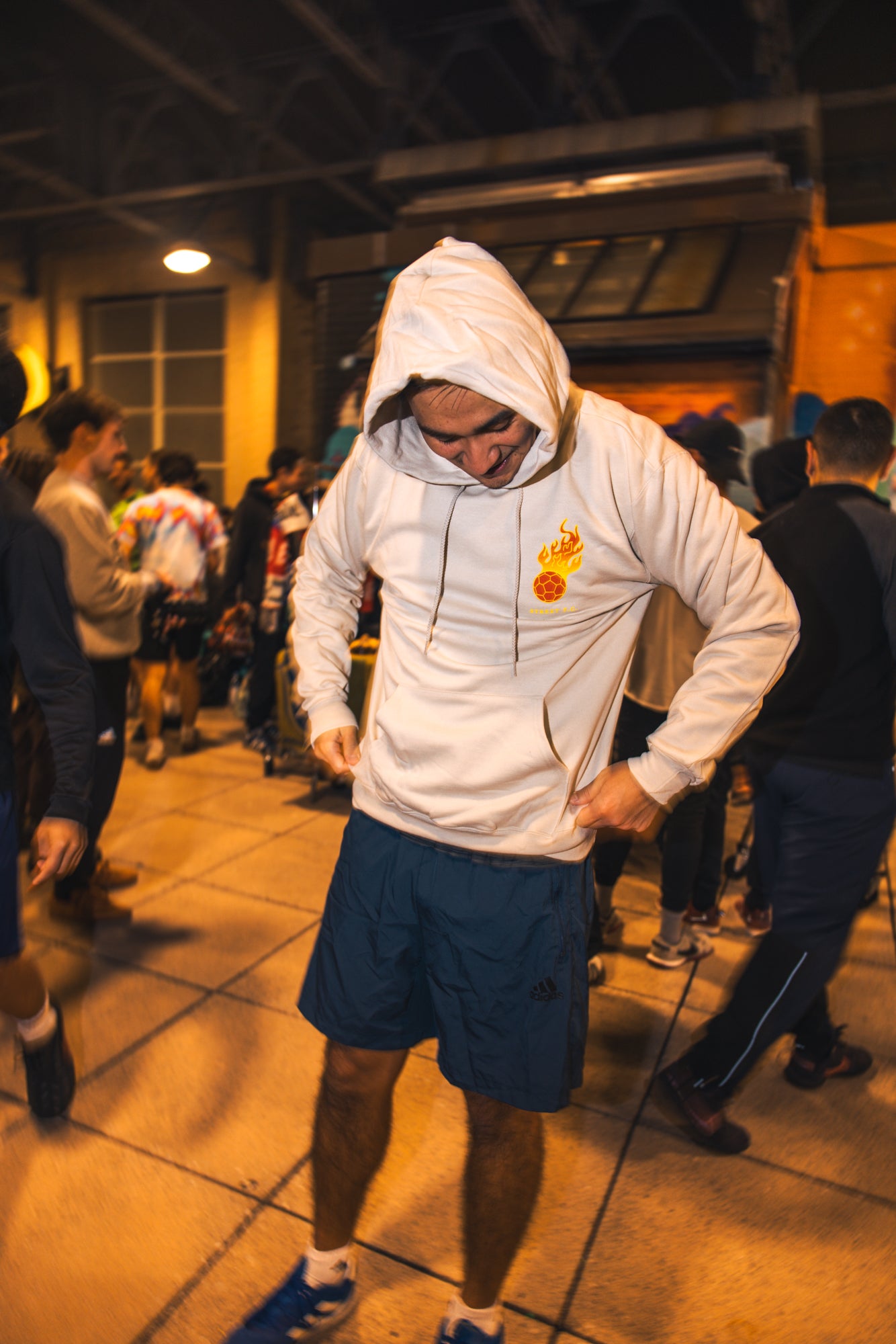 Hooligan Hoodie In Sand